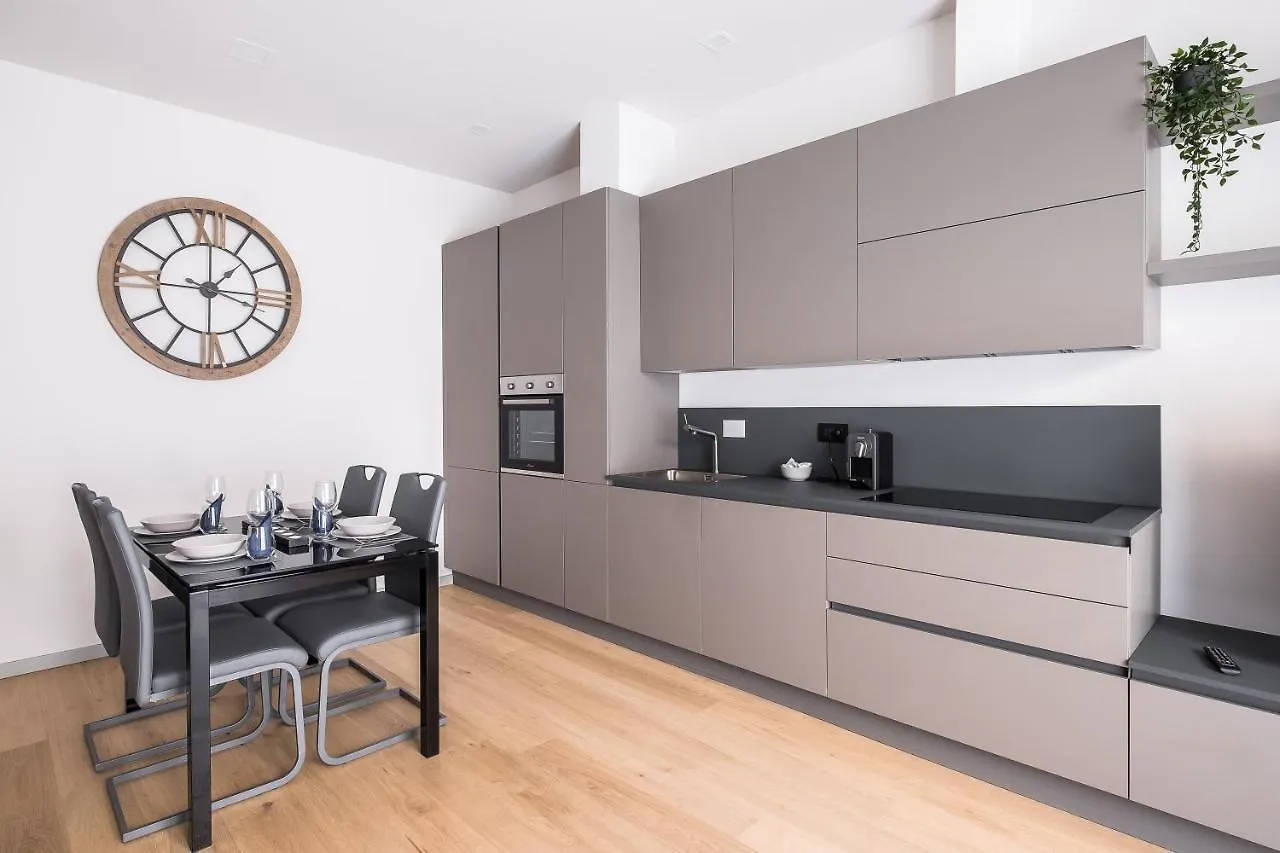 Residence Sant'Orsola - Pizzardi Suites Apartments Bolonia